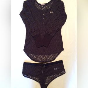 Sexy, Lacy Victoria’s Secrets set